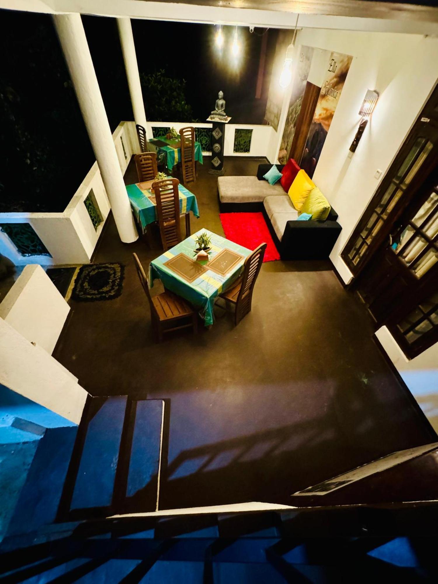 Rock Grand View Hotel Ела Екстериор снимка