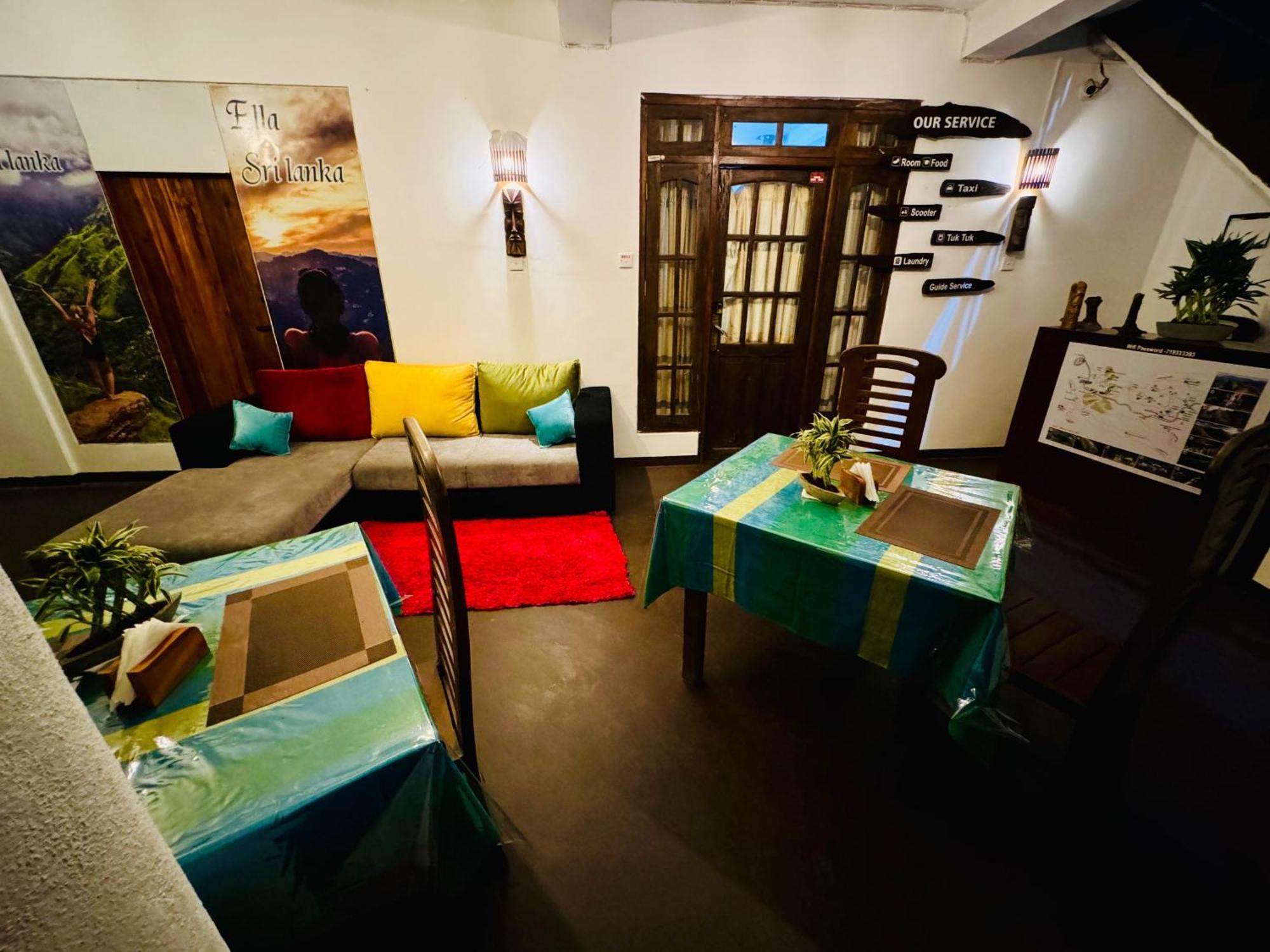 Rock Grand View Hotel Ела Екстериор снимка