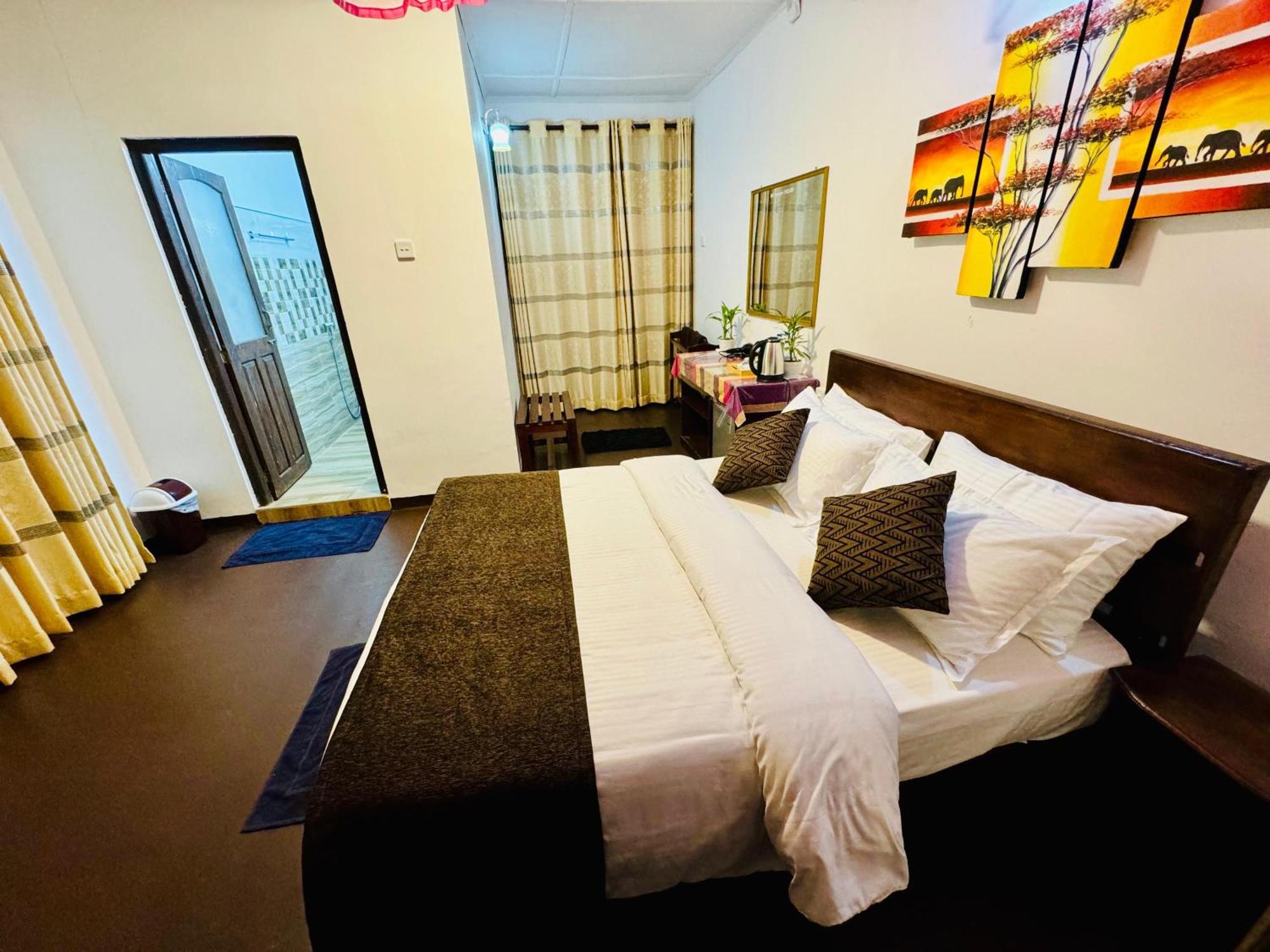 Rock Grand View Hotel Ела Екстериор снимка